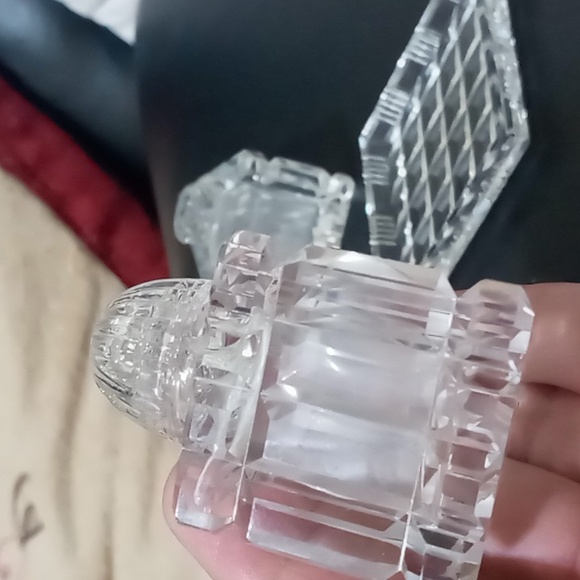 CRYSTAL MINI SALT & PEPPER SHAKERS WITH TRAY COLLECTIBLE - Picture 8 of 8